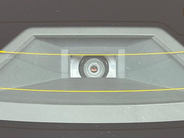 �y�X�Y�L �Z�[�t�e�B�T�|�[�g�z���s���ɑO���̎ԗ�����F�����A�Փ˂������Ȏ��͌x��ƃu���[�L�ŏՓˉ���Ɣ�Q�y�����A�V�X�g�B�����S�Ƀh���C�u�����y���݂��������܂��B