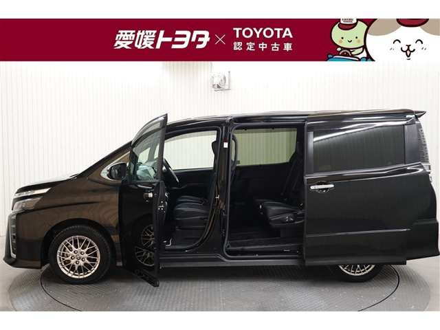 ヴォクシー1.8 ハイブリッド ZS 煌III