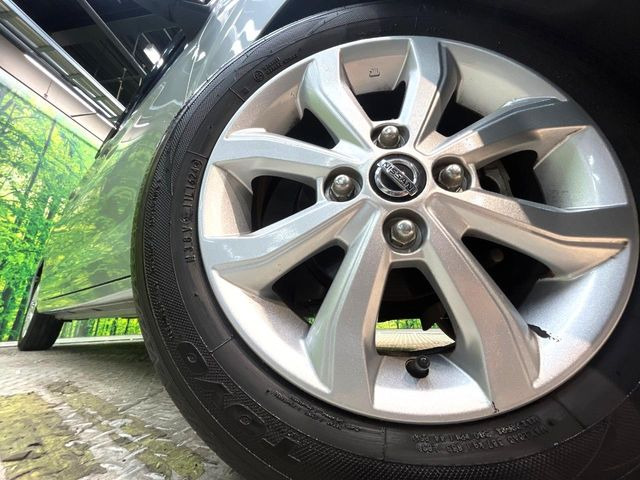 �y����14�C���`�A���~�z�C�[���z�O�ςɃ}�b�`���������A���~�z�C�[���𑕒����Ă���܂��B�e��ЊO�A���~�z�C�[����A�X�^�b�h���X�^�C�����戵�����Ă���܂��B���񂲑��k����������