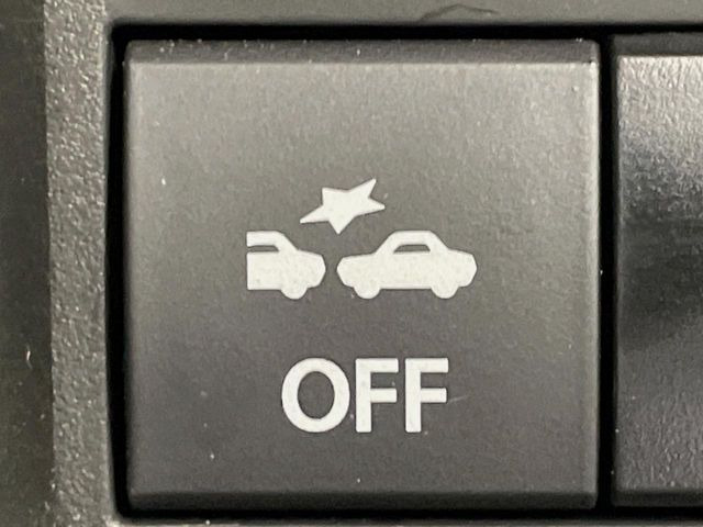 �y�X�Y�L �Z�[�t�e�B�T�|�[�g�z���s���ɑO���̎ԗ�����F�����A�Փ˂������Ȏ��͌x��ƃu���[�L�ŏՓˉ���Ɣ�Q�y�����A�V�X�g�B�����S�Ƀh���C�u�����y���݂��������܂��B