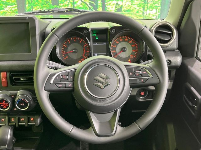 �y�����v�����X�e�A�����O�z�㎿�Ȋv���g�p���邱�ƂŁA��ɂ����������݂ƂĂ��^�]���₷���n���h���ł���