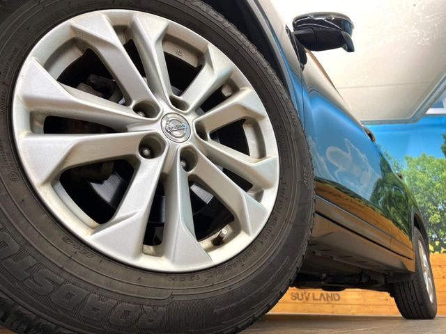 �y����17�C���`�A���~�z�C�[���z�O�ςɃ}�b�`���������A���~�z�C�[���𑕒����Ă���܂��B�e��ЊO�A���~�z�C�[����A�X�^�b�h���X�^�C�����戵�����Ă���܂��B���񂲑��k����������