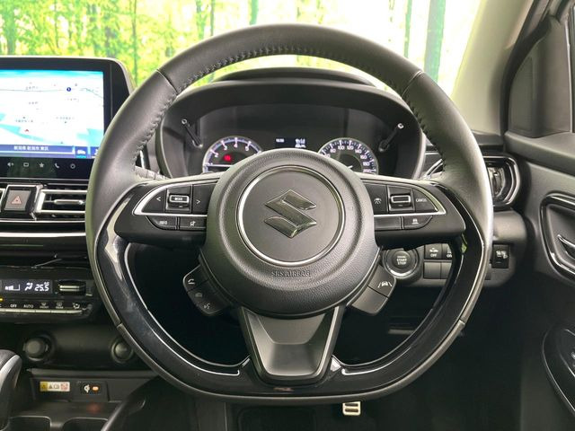 �y�����v�����X�e�A�����O�z�㎿�Ȋv���g�p���邱�ƂŁA��ɂ����������݂ƂĂ��^�]���₷���n���h���ł���