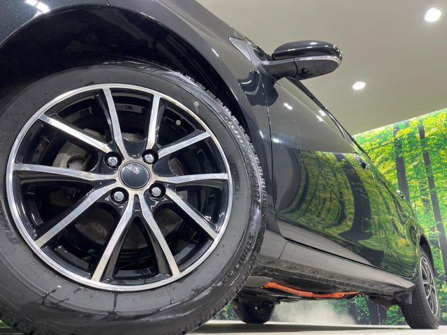 �y15�C���`�A���~�z�C�[���z�O�ςɃ}�b�`�����A���~�z�C�[���𑕒����Ă���܂��B�e��A���~�z�C�[����A�X�^�b�h���X�^�C�����戵�����Ă���܂��B���񂲑��k����������