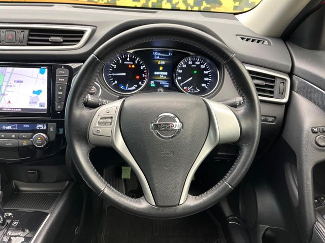 �y�����v�����X�e�A�����O�z�㎿�Ȋv���g�p���邱�ƂŁA��ɂ����������݂ƂĂ��^�]���₷���n���h���ł���