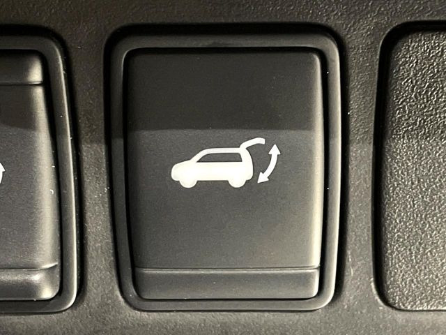 �y�p���[�o�b�N�h�A�z�X�}�[�g�L�[��^�]�Ȃ̃{�^�������������Ń��A�Q�[�g�������ŊJ���܂�!�ו��������Ă��鎞��A�����ʒu�ɂ���o�b�N�h�A��߂�ۂɕ֗��ȋ@�\�ł���