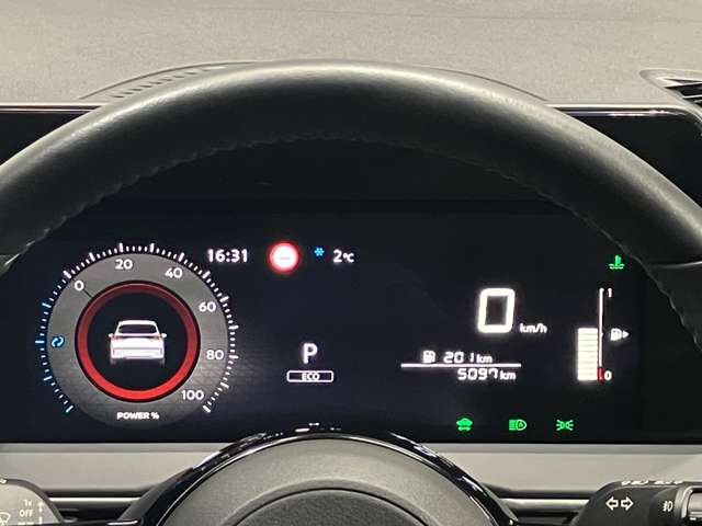 ノート1.2 X 90周年記念車