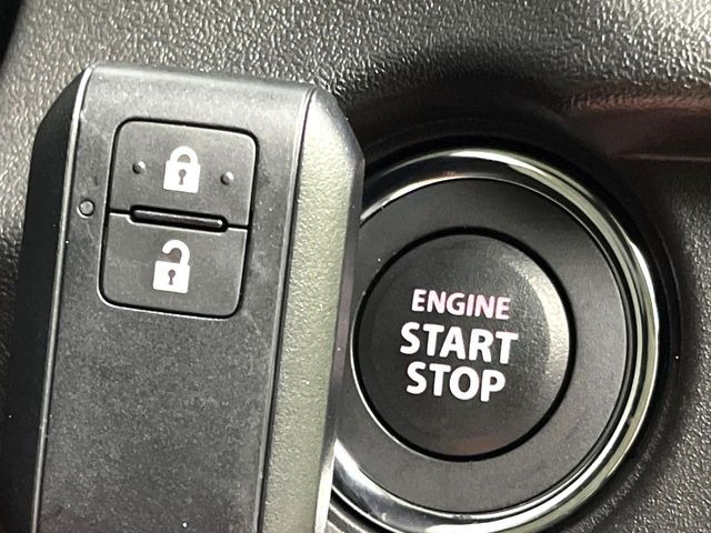 �y�L�[���X�X�^�[�g�V�X�e���z�J�o����|�P�b�g�ɓ��ꂽ�܂܂ł��h�A�̎{���E�������\�ȃX�}�[�g�L�[�𑕔��B�G���W���̃I���E�I�t�����J�M�����o���K�v����������Ƃ��Ă��֗��ł���