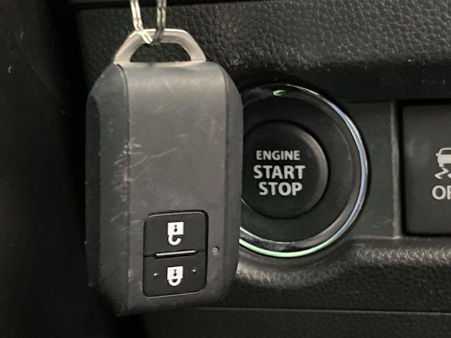 �y�L�[���X�X�^�[�g�V�X�e���z�J�o����|�P�b�g�ɓ��ꂽ�܂܂ł��h�A�̎{���E�������\�ȃX�}�[�g�L�[�𑕔��B�G���W���̃I���E�I�t�����J�M�����o���K�v����������Ƃ��Ă��֗��ł���