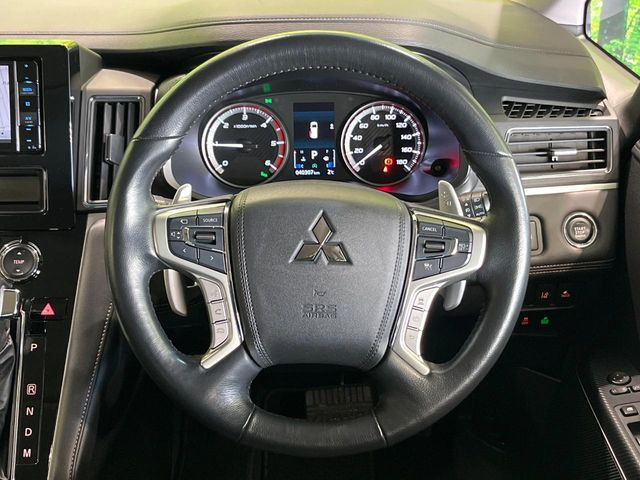 �y�����v�����X�e�A�����O�z�㎿�Ȋv���g�p���邱�ƂŁA��ɂ����������݂ƂĂ��^�]���₷���n���h���ł���