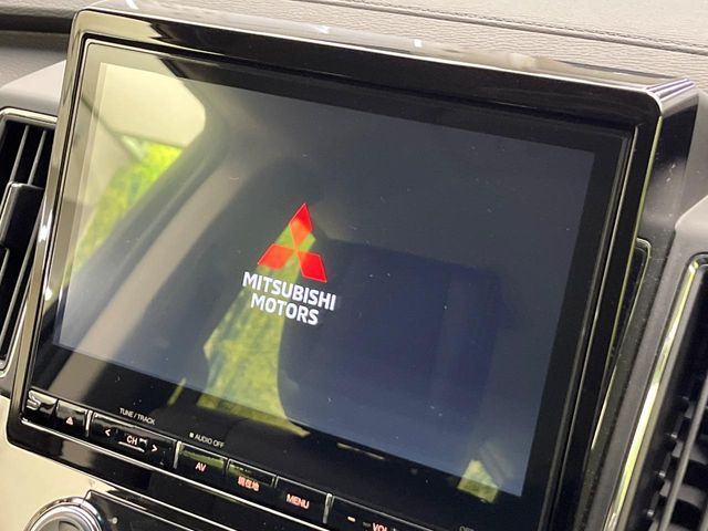 �y����10�^�i�r�z�l�C�̏����i�r�𑕔��B�I�[�f�B�I�@�\���[�����Ă���ABluetooth�ڑ�����΂������̃X�}�z��MP3�v���C���[�̉��y���Đ��\!�����̉^�]������Ɋy�����Ȃ�܂�!!