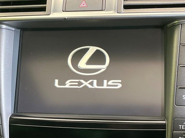 �y���[�J�[�����i�r�z�C���e���A�ɗn�����ރX�^�C���b�V���ȁu��p�݌v�v���[�J�[�i�r�𑕔��􎋔F���⑀�쐫�ȂǊ�{���\�ɂ��D��A���㎿�ȃJ�[���C�t�����y���݂��������܂��B