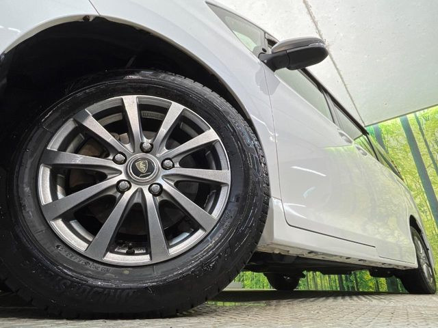 �y15�C���`�A���~�z�C�[���z�O�ςɃ}�b�`�����A���~�z�C�[���𑕒����Ă���܂��B�e��A���~�z�C�[����A�X�^�b�h���X�^�C�����戵�����Ă���܂��B���񂲑��k����������