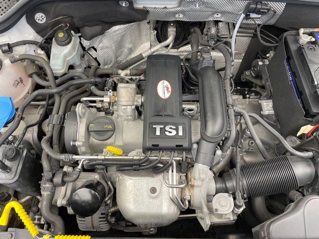 �����X�ł́A�e���[�J�[�̐�p�f�f�e�X�^�[�𓱓��B���Ǝ��i�����e�N�j�J���X�^�b�t���풓���Ă���܂��̂ŁA������̍ۂɂ����S���Ă����p���������܂��B