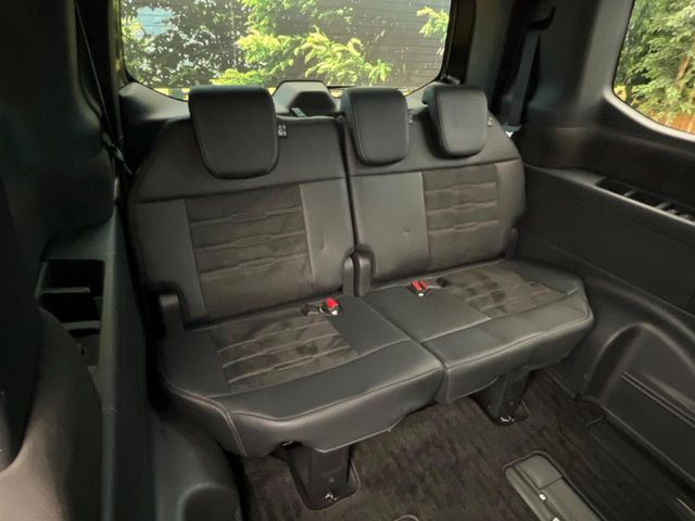 3��ڃV�[�g�͂�������ԗǍD����l�ł��������ƍ����Ē����܂��̂ŁA��l���ł̂��o���������N���N�ł��􂲉Ƒ��ŁA�C�̒m�ꂽ���ԂŁA�h���C�u�ɍs���̂��y���݂ł��ˁ�