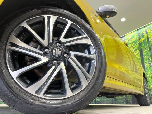 �y����16�C���`�A���~�z�C�[���z�O�ςɃ}�b�`���������A���~�z�C�[���𑕒����Ă���܂��B�e��ЊO�A���~�z�C�[����A�X�^�b�h���X�^�C�����戵�����Ă���܂��B���񂲑��k����������