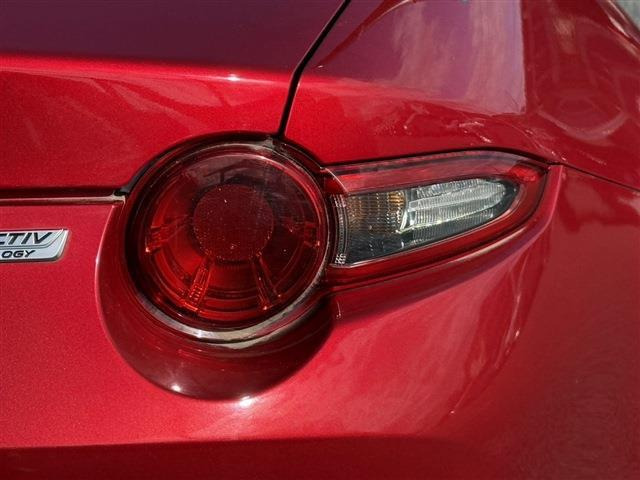 ���Ǝҗl�ւ̔̔��͂��f�肳���Ă��������܂��B �Ԍ������ԗ��̏ꍇ�́A�Ԍ����擾�������x�������z�ŕ\�����Ă���܂��B