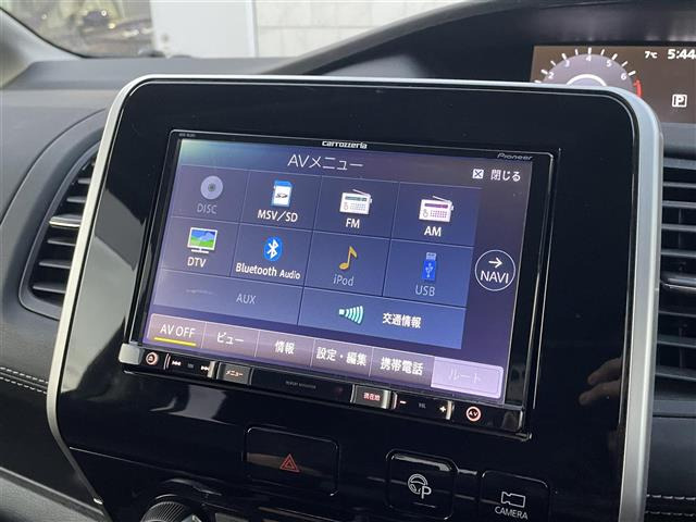 セレナ2.0 ハイウェイスター Vセレクション
