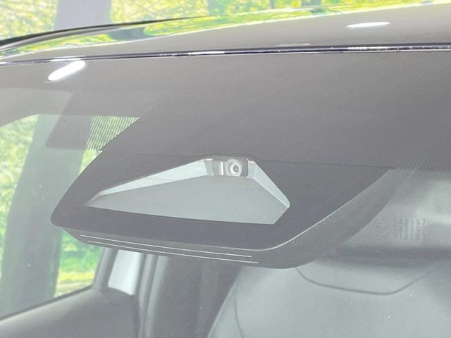 �y�v���N���b�V���Z�[�t�e�B�z�O���̎ԗ��������m���A�Փ˂������Ȏ��͌x��Œ��ӂ𑣂��A�u���[�L�𓥂ޗ͂��T�|�[�g�B�u���[�L�𓥂߂Ȃ������ꍇ�͏Փ˔�Q�y���u���[�L���쓮�A�Փˉ�����T�|�[�g���܂��B