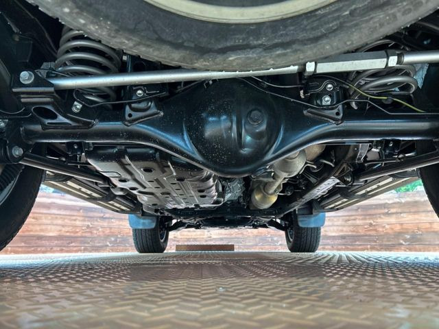 ����肪���ꂢ�Ȃ����ɁA�h�K���H�̎{�H���I�X�X���B�~��n��͂������A���ݕ��ɂ��Z���̕���A��Ń}�����E�E�B���^�[�X�|�[�c���������ɂ��D�]���������Ă���܂��B