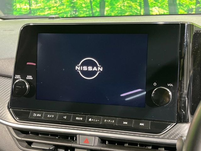 �y���[�J�[����9�^�i�r�z�C���e���A�ɗn�����ރX�^�C���b�V���ȁu��p�݌v�v���[�J�[�i�r�𑕔��􎋔F���⑀�쐫�ȂǊ�{���\�ɂ��D��A���㎿�ȃJ�[���C�t�����y���݂��������܂��B