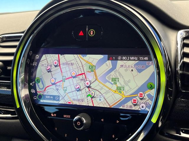 ��HDD�����i�r:��̊��̂���i�r�́A����������ԓ������o���Ă���܂��B�I�[�f�B�I�@�\���[�����Ă���܂��̂ŁA�^�]�����y���߂܂���