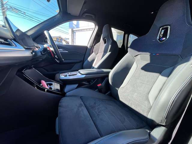 X1M35i xドライブ DCT 4WD