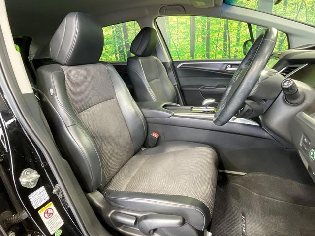 �y�n�[�t���U�[�V�[�g�z�������ƍ���S�n�𗼗������l�C�̃V�[�g���w�ʁE���ʂ̃t�@�u���b�N�f�ނ́A�ʋC���̗ǂ��⊊��ɂ����ɗD��Ă��܂��B�C���╞���ɍ��E���ꂸ���K�ɂ���肢�������܂��B