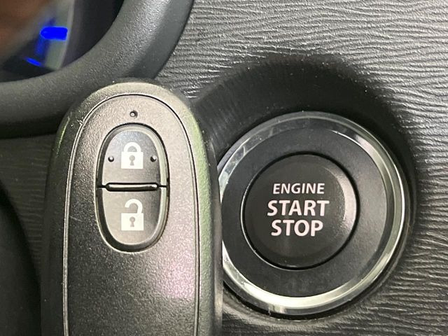 �y�L�[���X�X�^�[�g�V�X�e���z�J�o����|�P�b�g�ɓ��ꂽ�܂܂ł��h�A�̎{���E�������\�ȃX�}�[�g�L�[�𑕔��B�G���W���̃I���E�I�t�����J�M�����o���K�v����������Ƃ��Ă��֗��ł���