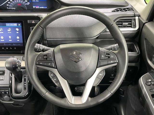 �y�����v�����X�e�A�����O�z�㎿�Ȋv���g�p���邱�ƂŁA��ɂ����������݂ƂĂ��^�]���₷���n���h���ł���