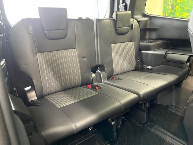 3��ڃV�[�g�͂�������ԗǍD����l�ł��������ƍ����Ē����܂��̂ŁA��l���ł̂��o���������N���N�ł��􂲉Ƒ��ŁA�C�̒m�ꂽ���ԂŁA�h���C�u�ɍs���̂��y���݂ł��ˁ�