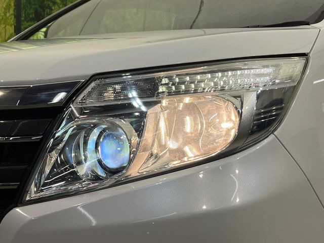 �yLED�w�b�h���C�g�z���V����ԑ��s�����ǍD�Ȏ��E���m�ۂ����S���ĉ^�]�ł��鍂�P�xLED�w�b�h���C�g�𑕔�!�_�����x�������A����d�͂��}�����Ă��܂��B