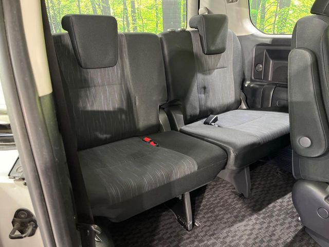 3��ڃV�[�g�͂�������ԗǍD����l�ł��������ƍ����Ē����܂��̂ŁA��l���ł̂��o���������N���N�ł��􂲉Ƒ��ŁA�C�̒m�ꂽ���ԂŁA�h���C�u�ɍs���̂��y���݂ł��ˁ�