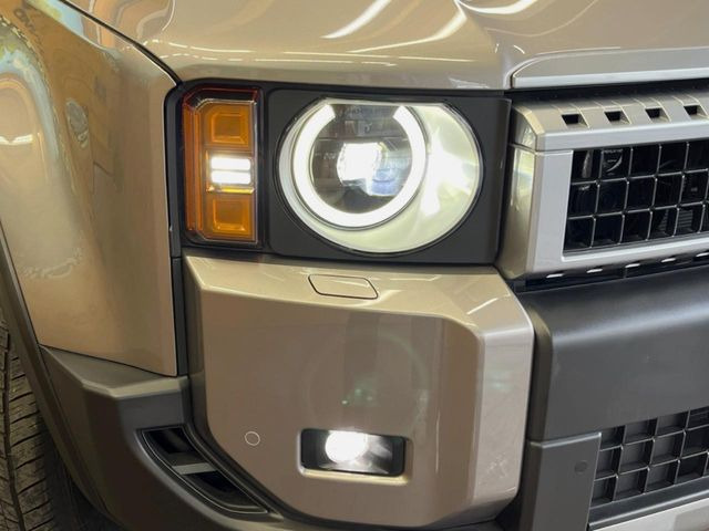 �yLED�w�b�h���C�g�z���V����ԑ��s�����ǍD�Ȏ��E���m�ۂ����S���ĉ^�]�ł��鍂�P�xLED�w�b�h���C�g�𑕔�!�_�����x�������A����d�͂��}�����Ă��܂��B