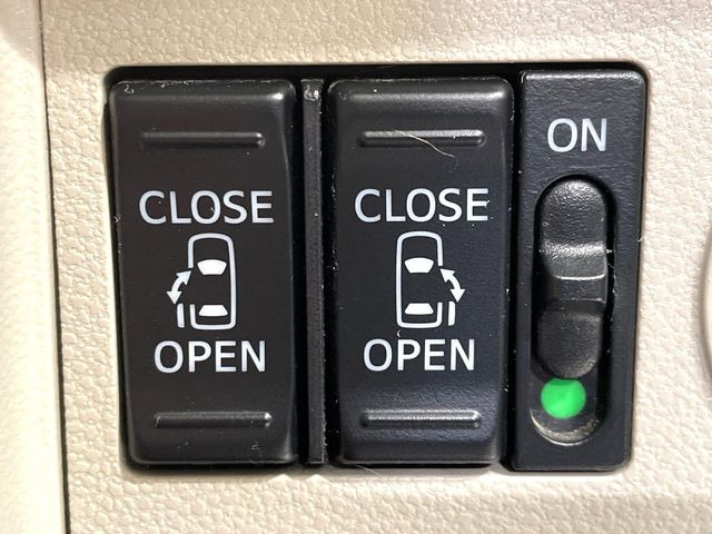 �y�����p���[�X���C�h�h�A�z�X�}�[�g�L�[��^�]�Ȃ̃X�C�b�`�Ō�ȗ����X���C�h�h�A�̊J���\���d��������͂����ăh�A���J����K�v�������A�����Ȃ��q�l�ł��ȒP�ɊJ���߂ł����K�ł���