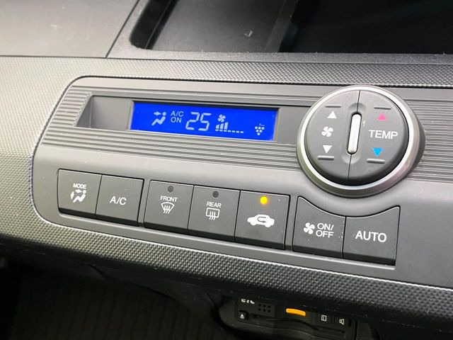 �y�I�[�g�G�A�R���z��x���D�݂̉��x�ɐݒ肷��΁A�ԓ��̉��x�����m�����ʂ≷�x�������Œ����B����&hellip;����&hellip;�Ɖ��x���X�C�b�`���������K�v�͂���܂���B���K�Ȏԓ���Ԃɂ͕K�{�̋@�\�ł��ˁ�