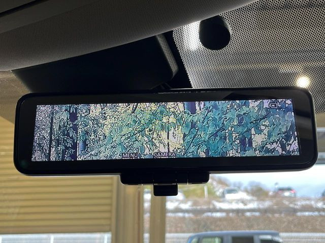 �y�C���e���W�F���g���[���~���[�z��Ȃ̑傫�ȉו��⓯��҂Ō�����m�F���Â炢���ł����S!�J�������B�e�����ԗ�����̉f�������[���~���[���ɕ\���B�N���A�Ȏ��E�ŏ󋵂̊m�F���\�ł�!