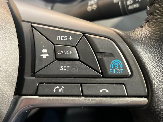 �y�v���p�C���b�g�z�������H�ł̒��������s���y��!!�a�؎��Ə��񑖍s�̃V�[���ŁA�A�N�Z���E�u���[�L�E�X�e�A�����O�������Ő��䂵�A�������^�]�̕��S���y�����Ă���܂���