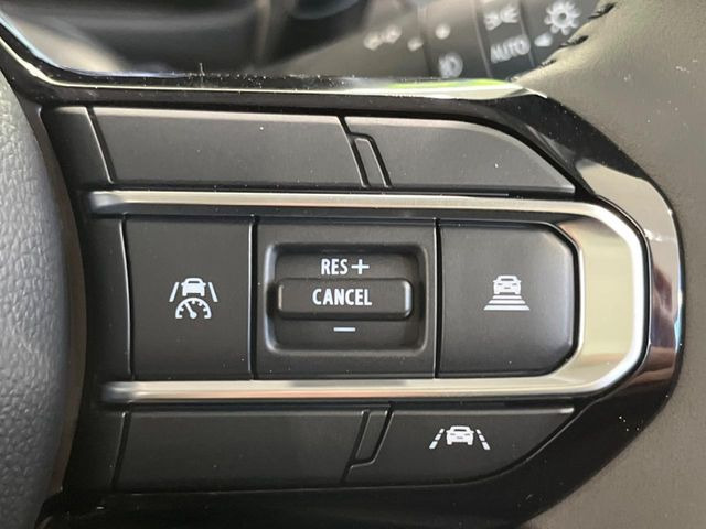 �y�A�_�v�e�B�u�N���[�Y�R���g���[���z�������H�ł̒��������s���y��!!�����ő��x��ۂN���[�Y�R���g���[�����A�Փˌy���V�X�e���ƘA�g���A�O���̎ԗ������m���ĎԊԂ�ۂ悤�ɑ��x���߂��Ă���܂�!!