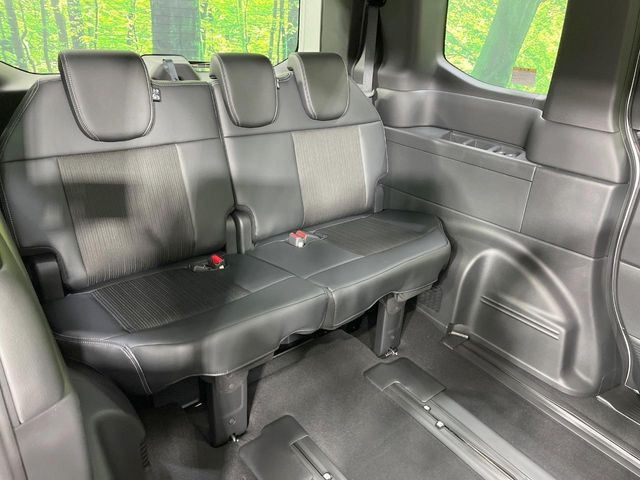 3��ڃV�[�g�͂�������ԗǍD����l�ł��������ƍ����Ē����܂��̂ŁA��l���ł̂��o���������N���N�ł��􂲉Ƒ��ŁA�C�̒m�ꂽ���ԂŁA�h���C�u�ɍs���̂��y���݂ł��ˁ�