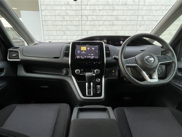 セレナ2.0 ハイウェイスター Vセレクション