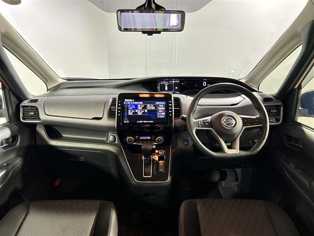 セレナ2.0 ハイウェイスターV