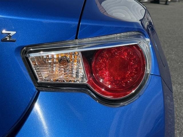 ���Ǝҗl�ւ̔̔��͂��f�肳���Ă��������܂��B �Ԍ������ԗ��̏ꍇ�́A�Ԍ����擾�������x�������z�ŕ\�����Ă���܂��B