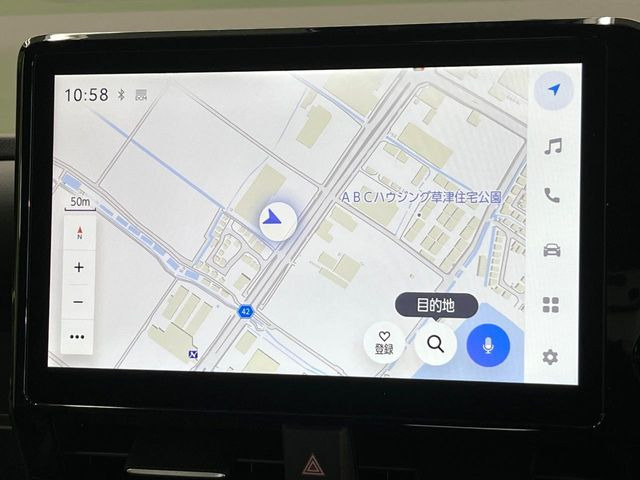 �y����10.5�C���`�i�r�z�������ƃC���p�N�g�̂�����ʃi�r�𑕔��B�e��I�[�f�B�I����͂������A�X�}�z�A�g���ł��闘�֐��̍����i�r�ł���