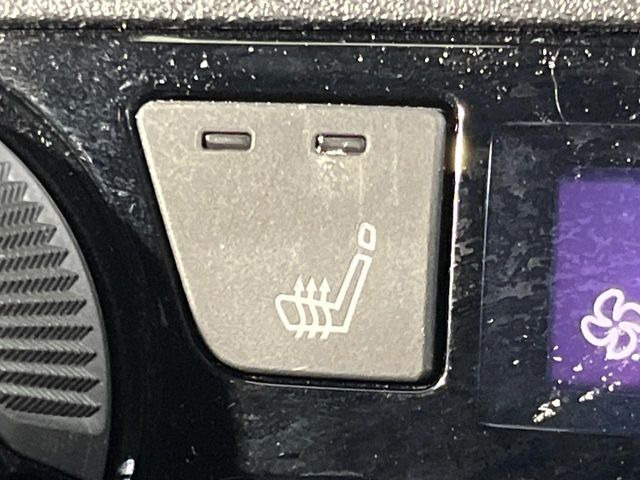 �y�V�[�g�q�[�^�[�z�������ɏd�󂷂�V�[�g�q�[�^�[!�G�A�R����葁�����܂��Ă����̂Ŋ�����̐l�����S�ł��ˁ�G�A�R���̉����͊������邩����A�Ƃ������ɂ����������߂ł��B