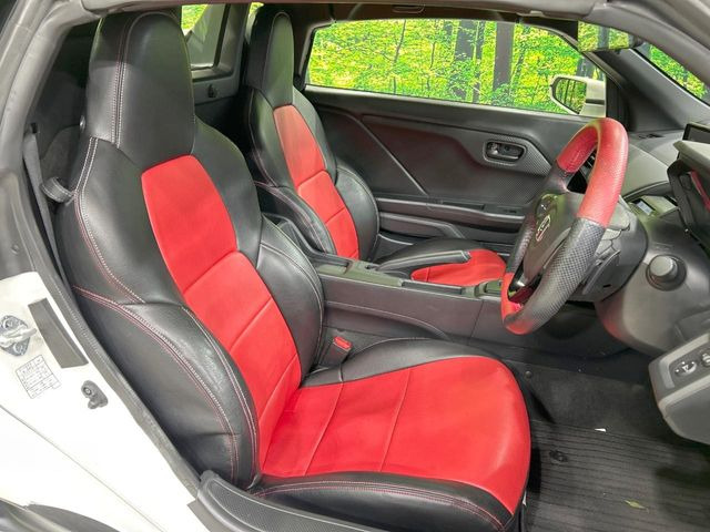 �y���烌�U�[�V�[�g�z����̂ӂ���肪�e�ՂŃ����e�i���X�����ȒP�ȁA�@�\���ɗD��鍇����v���̗p�����㎿�ȃV�[�g�ł��B����S�n���悭�A���������ӂ��S�n�ǂ��ԓ���Ԃ����o���Ă���܂��B