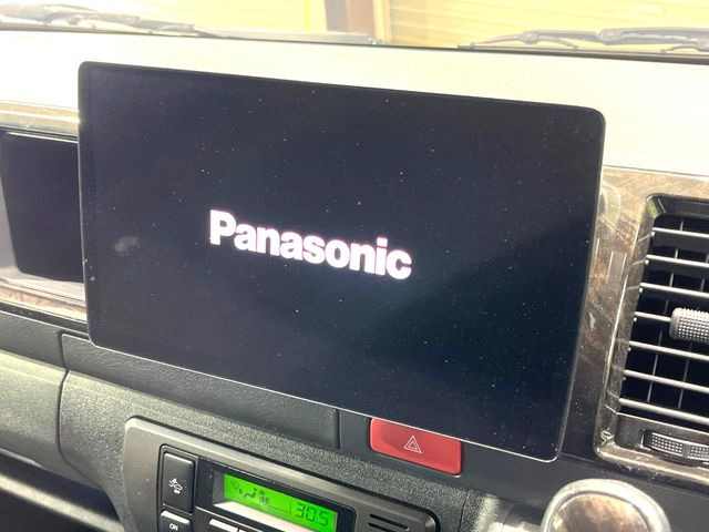 ハイエースバン