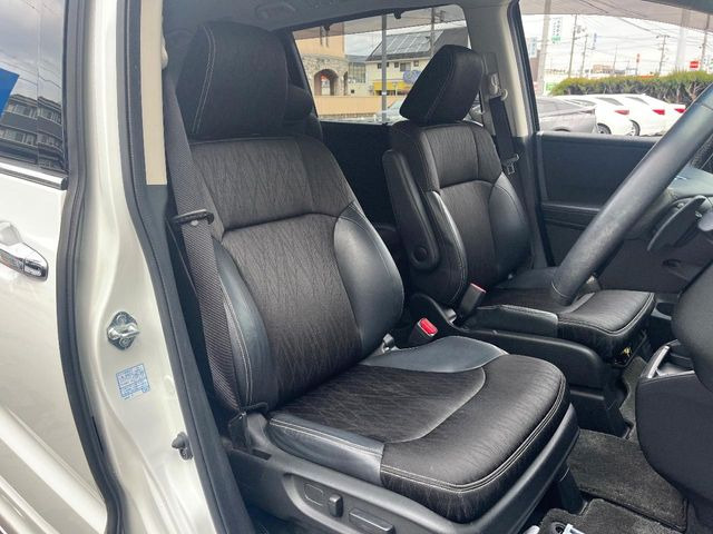 �^�]�ȃV�[�g���͎g�p�������Ȃ��A�ǍD�ȏ�ԂƂȂ��Ă��܂��B���J�Ɏg���Ă������Ƃ��悭�킩��܂��ˁB