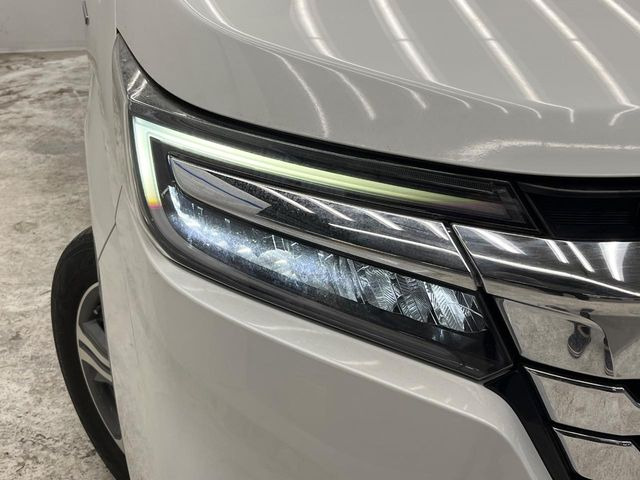 �yLED�w�b�h���C�g�z���V����ԑ��s�����ǍD�Ȏ��E���m�ۂ����S���ĉ^�]�ł��鍂�P�xLED�w�b�h���C�g�𑕔�!�_�����x�������A����d�͂��}�����Ă��܂��B