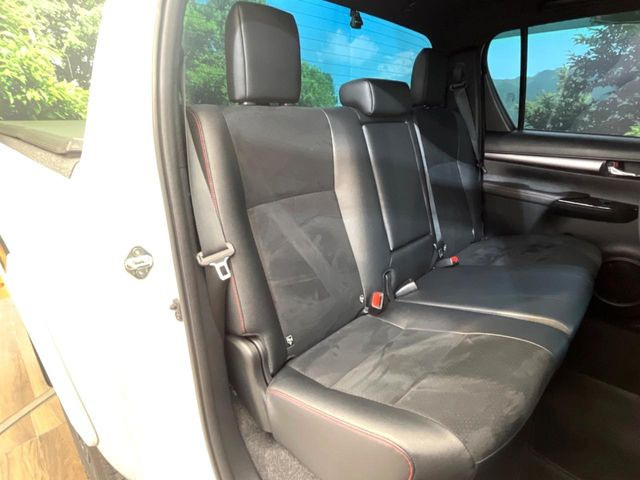 �㕔���Ȃ��C�ɂȂ�悤�ȃL�Y�E�����ւ��蓙�A�傫�ȃ_���[�W�͂Ȃ��A�ǍD�ȏ�Ԃł��B